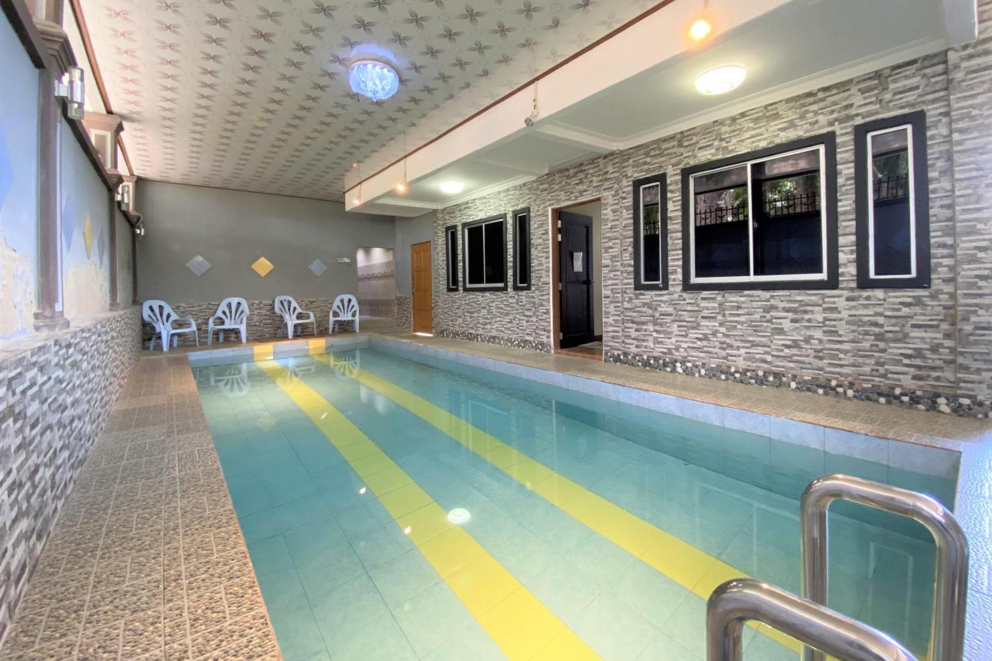 Oyo 90205 Bayu Sintok Motel Чанглун Экстерьер фото