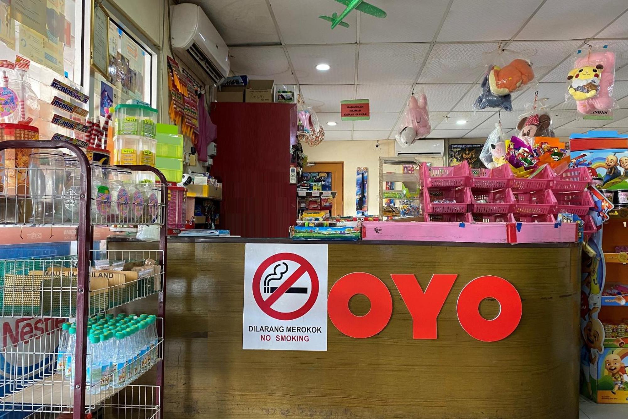 Oyo 90205 Bayu Sintok Motel Чанглун Экстерьер фото