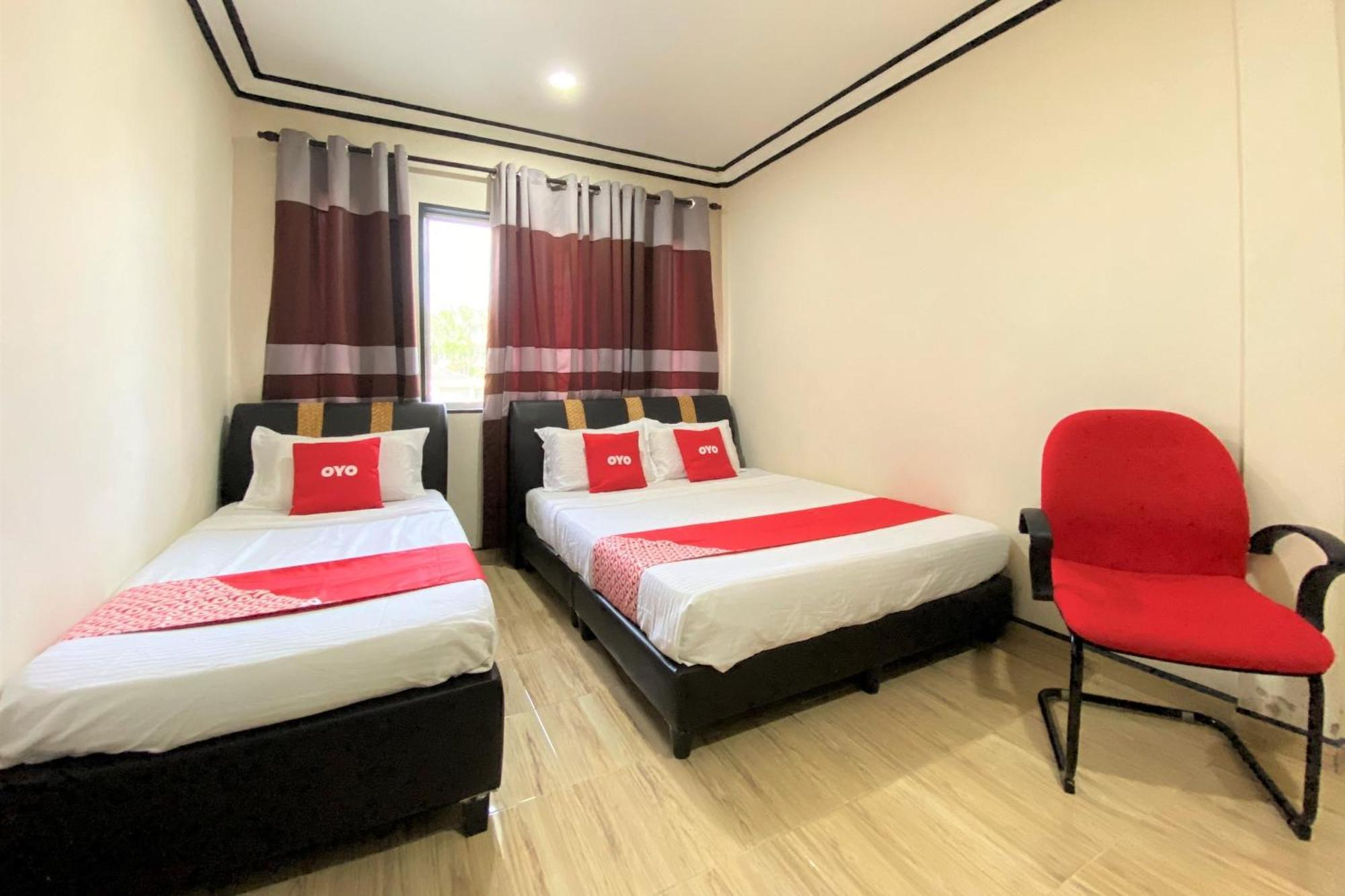 Oyo 90205 Bayu Sintok Motel Чанглун Экстерьер фото